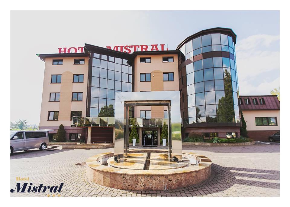 Hotel Mistral Marki (Wolomin) Exterior foto
